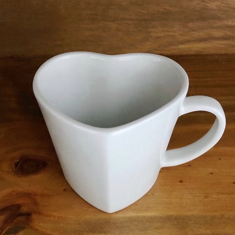 Caneca Coração | Nah Porcelanas