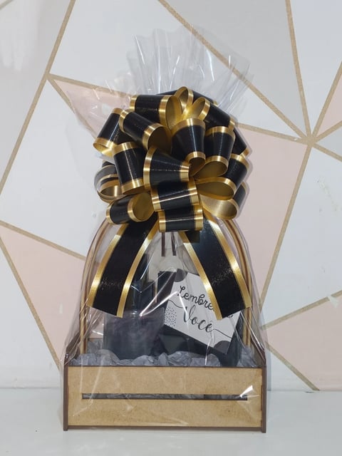 Kit Body e Porta cartão Musk Minerals Avon | Loja Chrysdape