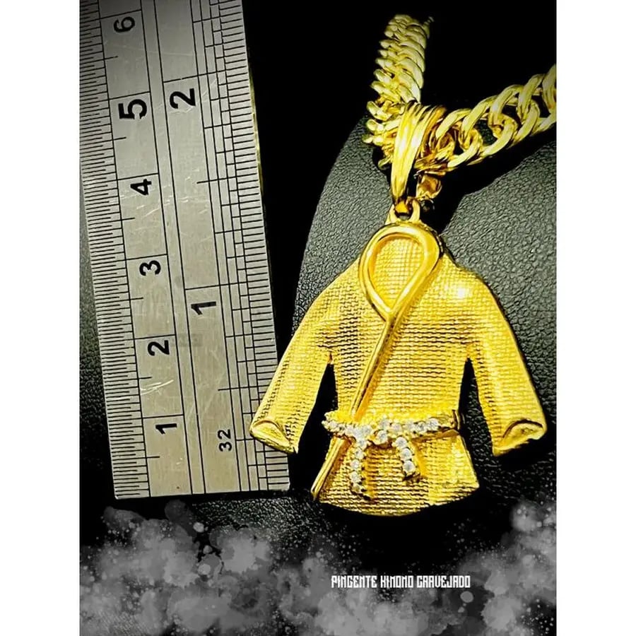 PINGENTE KIMONO CRAVEJADO | Everest Jóias