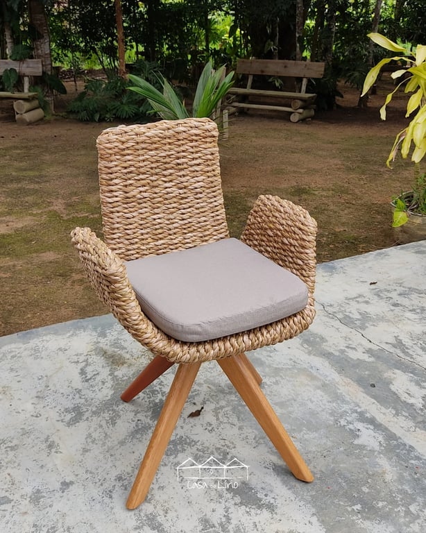 Poltrona Giratória Paula Em Taboa | Casa do Lírio