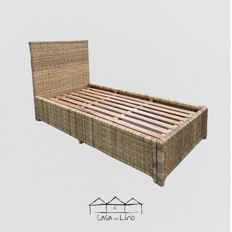 Cama Caraíva Com Cabeceira Em Junco Natural | Casa do Lírio (2)