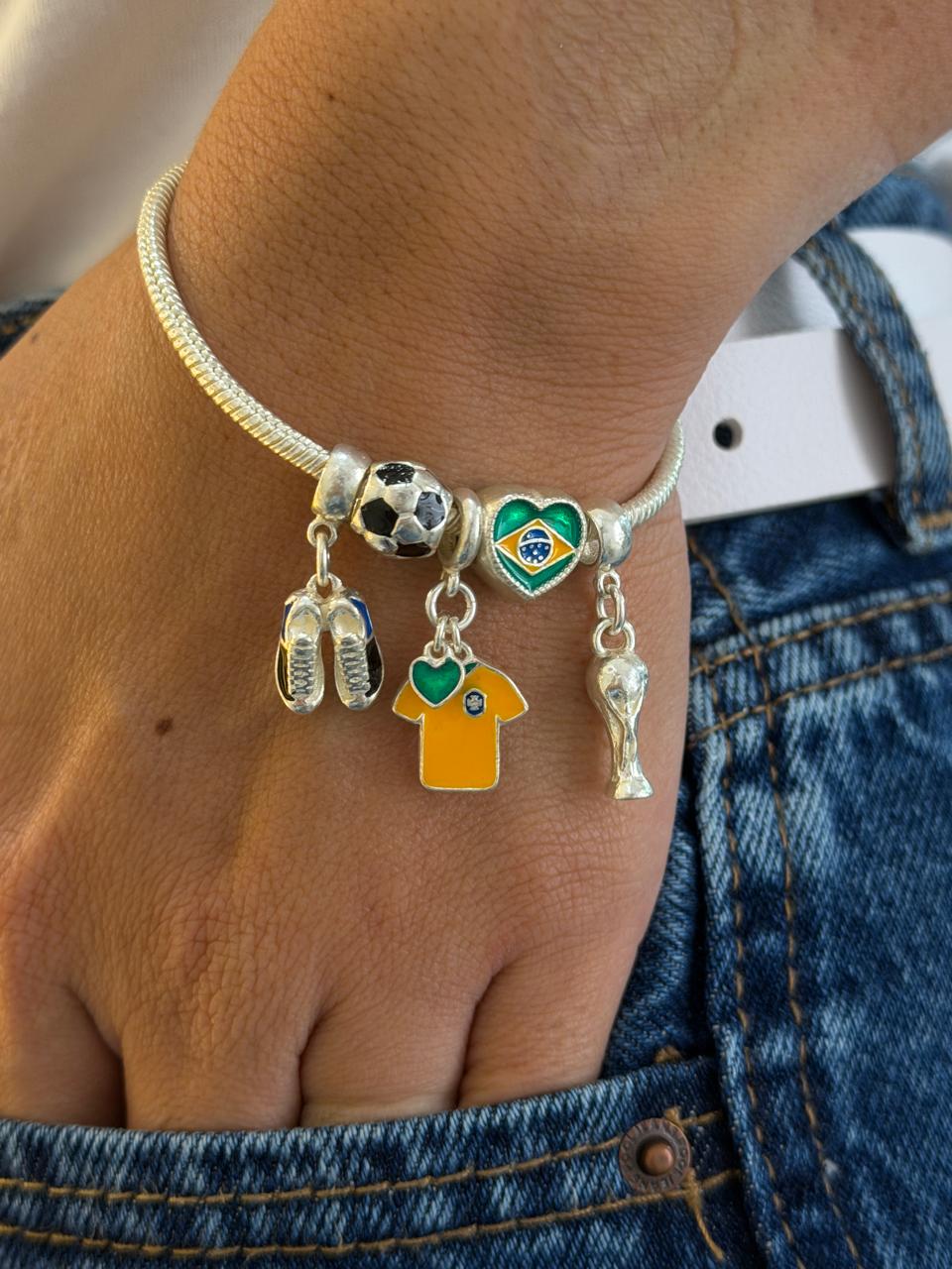 PULSEIRA PANDORA COPA DO MUNDO | Everest Jóias (3)