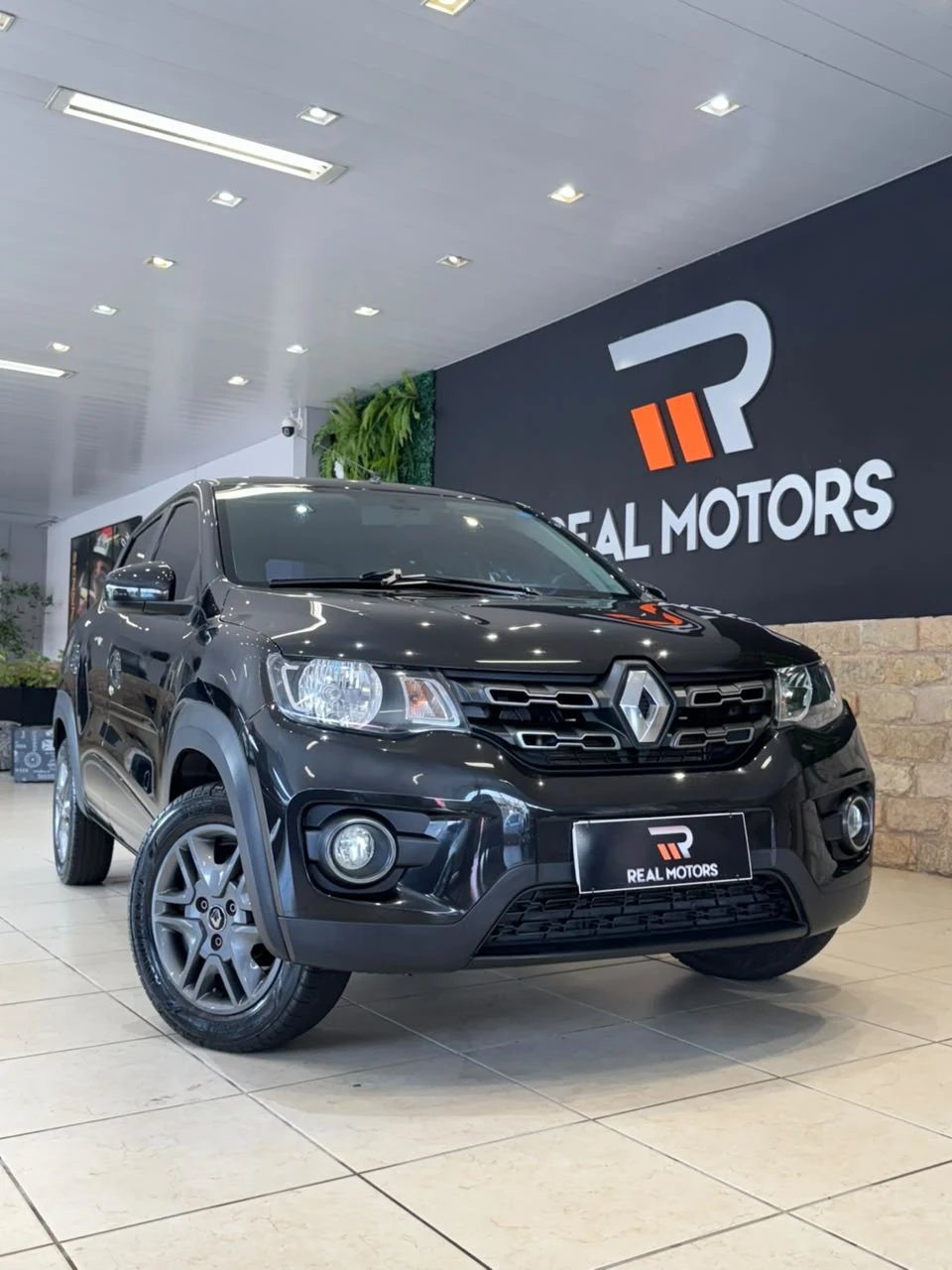Renault Kwid Intense 1.0 Flex 2019 | Real Motors (2)