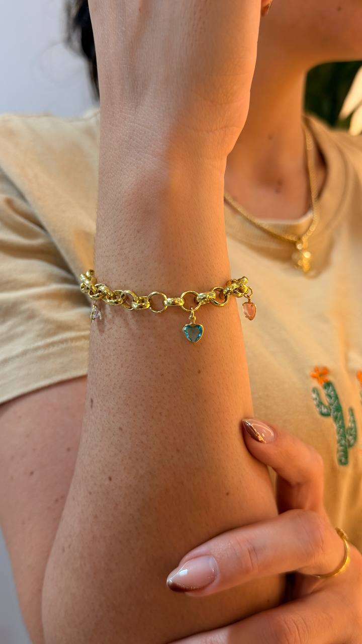 PULSEIRA ELO PORTUGUÊS COM 4 CORAÇÕES | Everest Jóias
