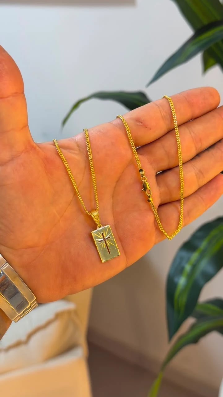 KIT MASCULINO CORRENTE + PINGENTE (CRUZ VAZADA NA CHAPA) | Everest Jóias