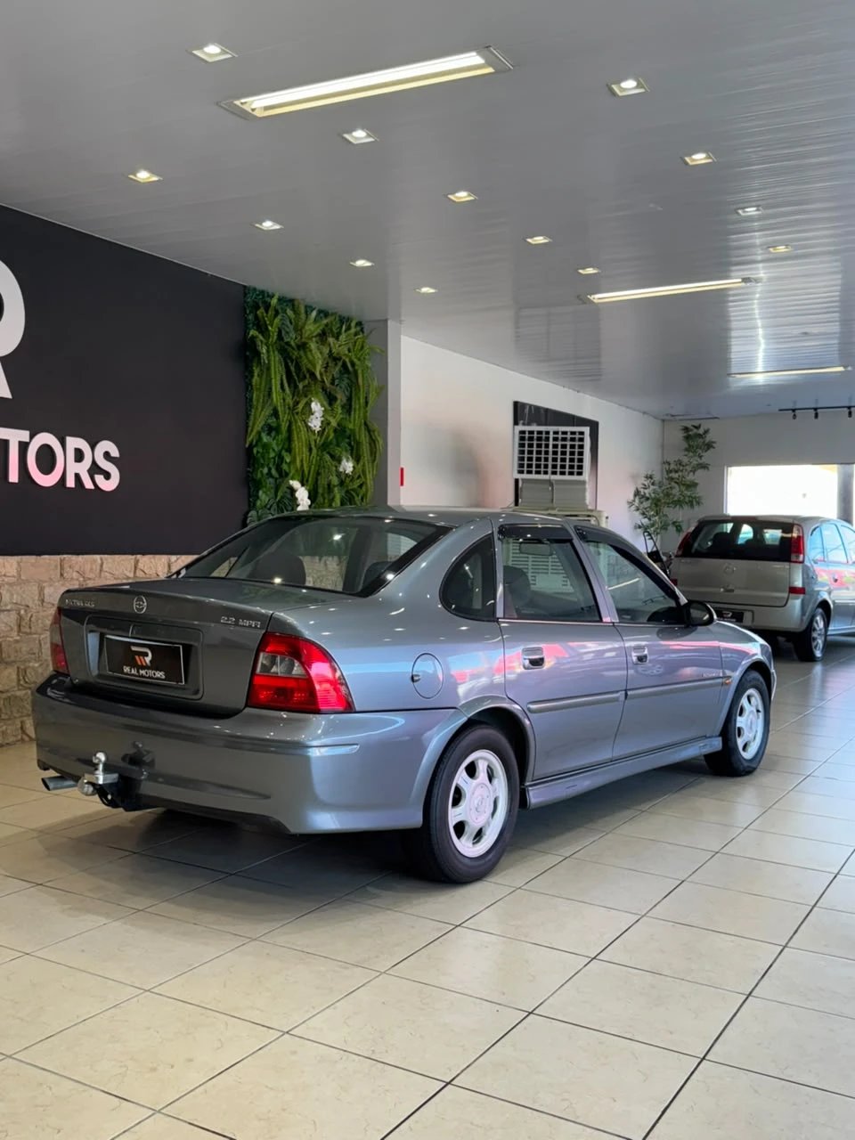 Vectra GLS 2.2 2000 | Real Motors (7)
