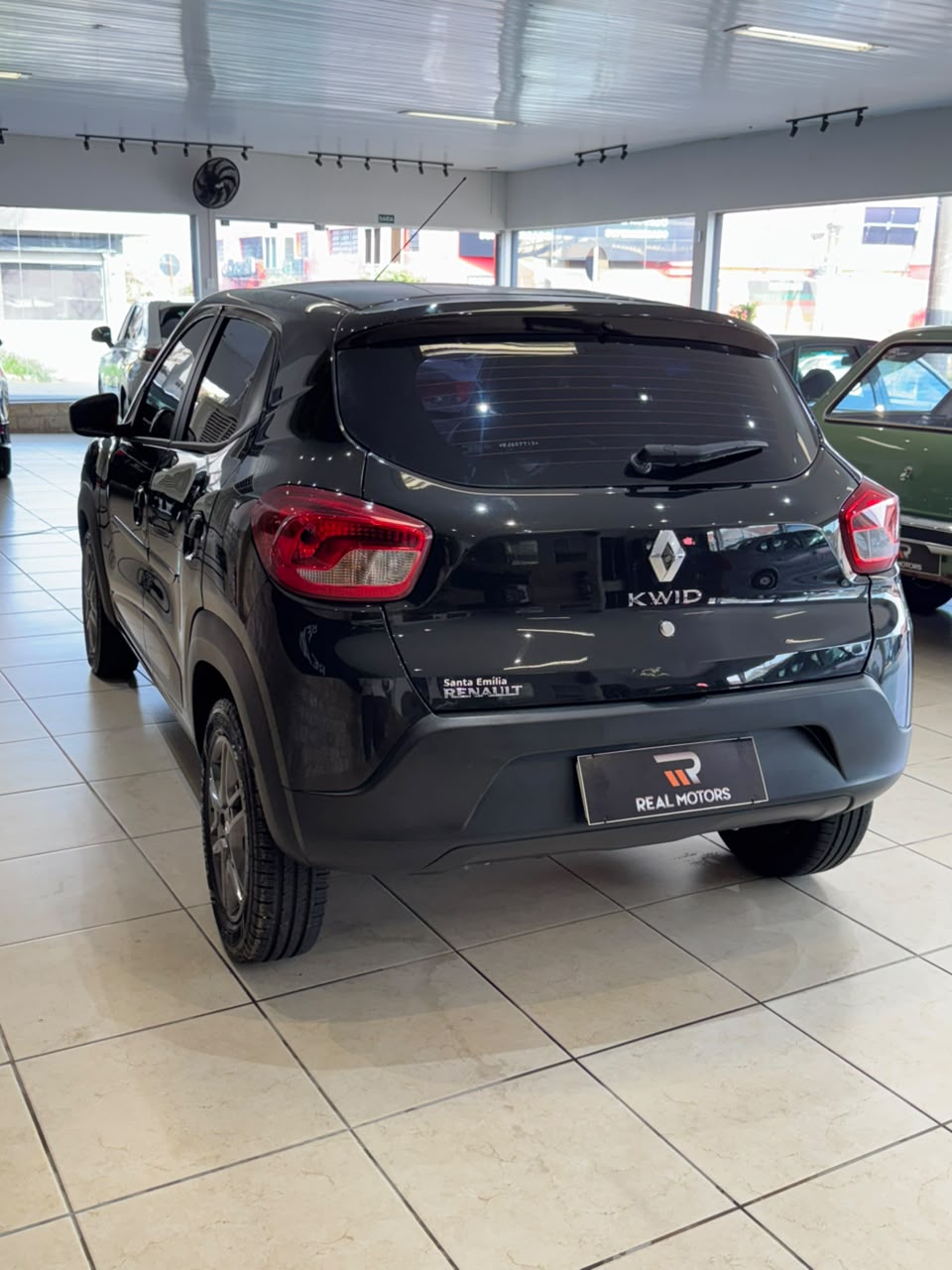 Renault Kwid Intense 1.0 Flex 2019 | Real Motors (8)