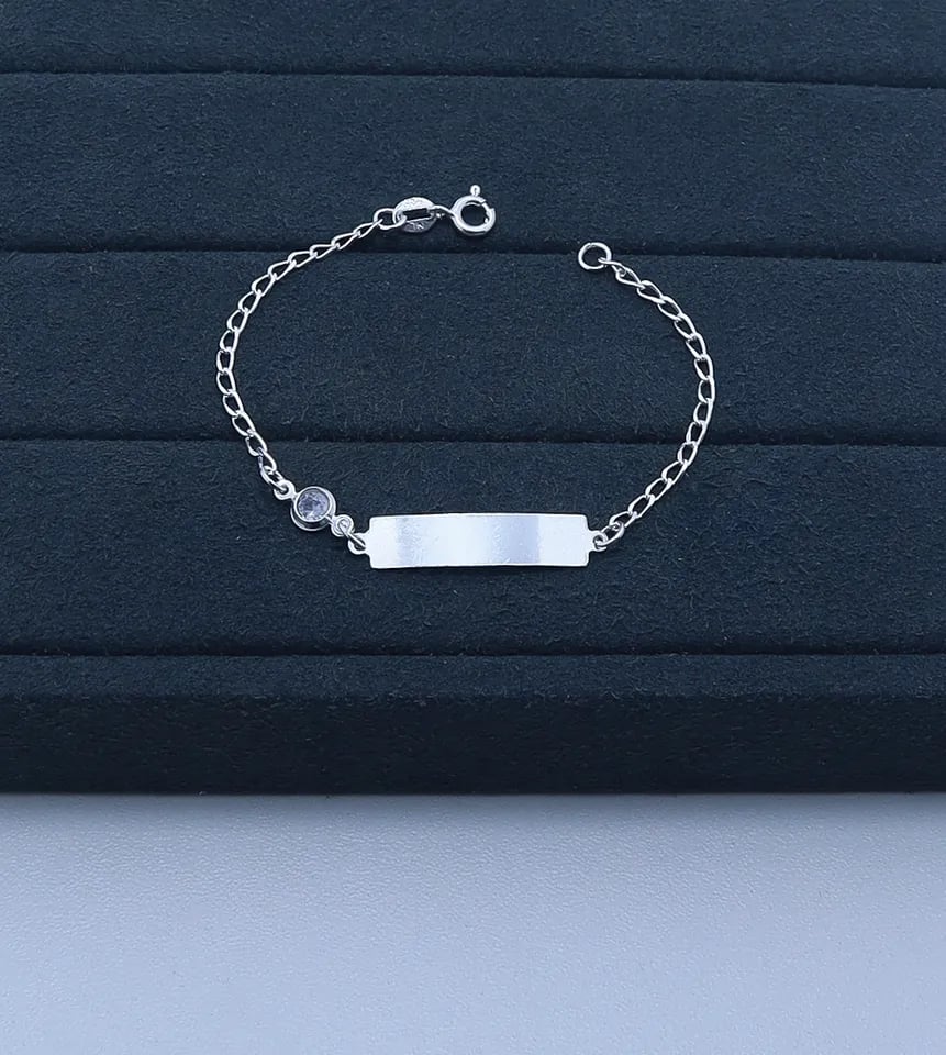 I1-62 PULSEIRA BABY PLAQUINHA/PEDRINHA CRISTAL | Everest Jóias