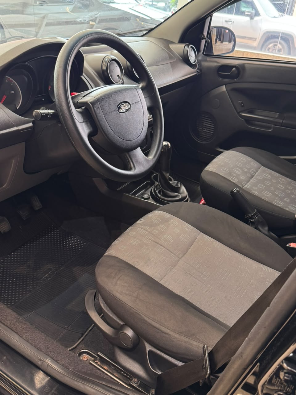 Ford Fiesta 1.0 Flex 2011 | Real Motors (4)