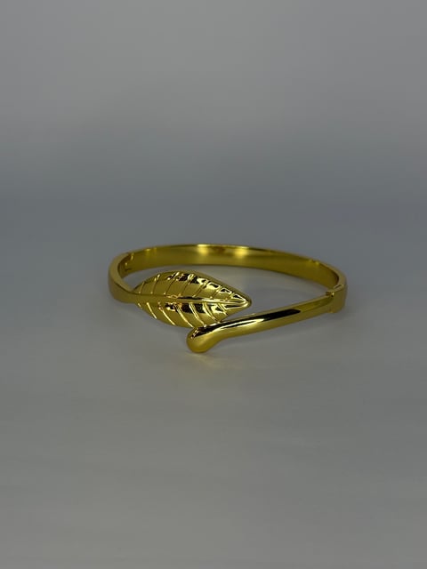 Bracelete aço dourado | X1joias