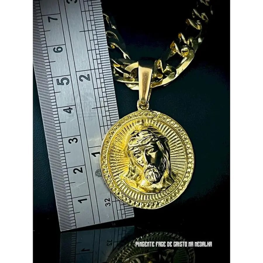 PINGENTE FACE DE CRISTO NA MEDALHA | Everest Jóias