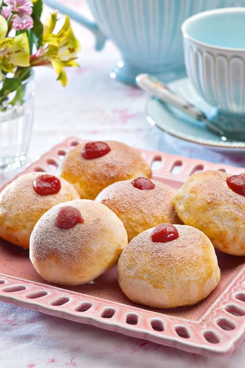 Pão doce com goiabada | Linqui