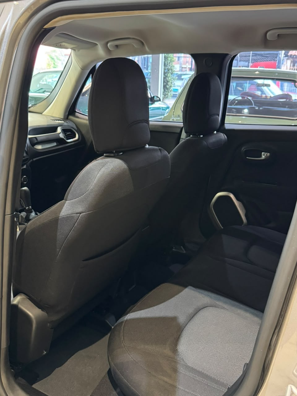 JEEP RENEGADE 1.8 FLEX AUTOMÁTICO 2019 | Real Motors (6)
