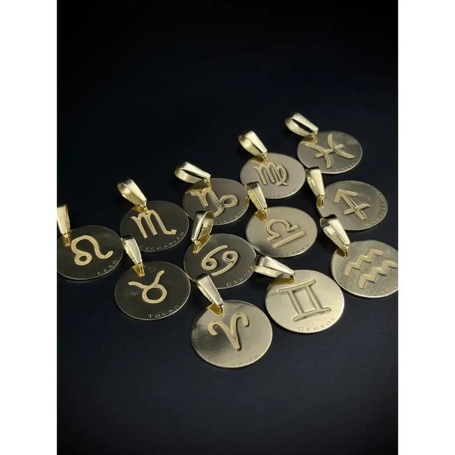 PINGENTE MEDALHA COM SIGNO | Everest Jóias