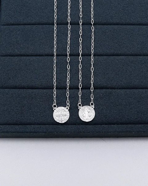 G1-16 ESCAPULÁRIO SÃO BENTO CARTIER LONGA 70CM | Everest Jóias