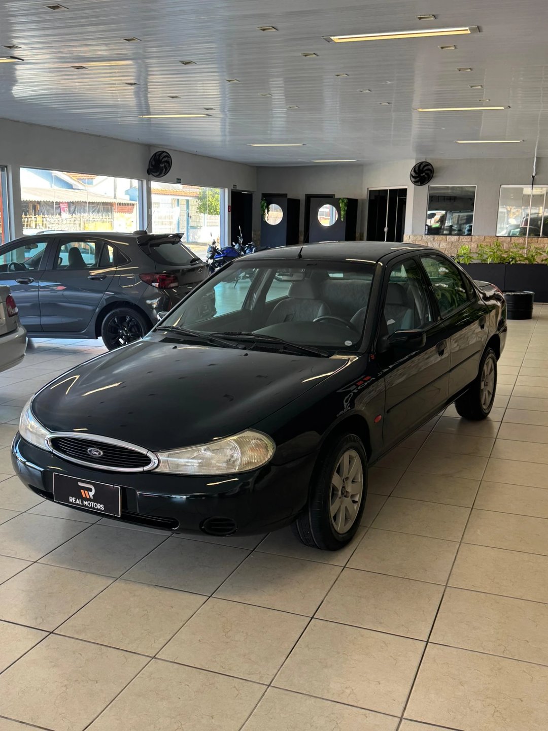 Ford Mondeo CLX 1997 COMPLETO!!! | Real Motors (4)