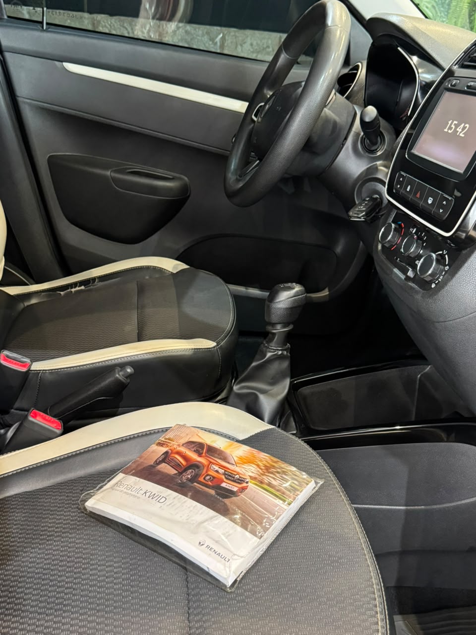 Renault Kwid Intense 1.0 Flex 2019 | Real Motors (6)