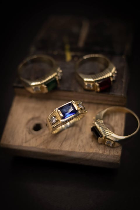 ANEL DE FORMATURA PEDRA AZUL (MODELO NOVO) | Everest Jóias