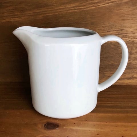 Leiteira Oval | Nah Porcelanas
