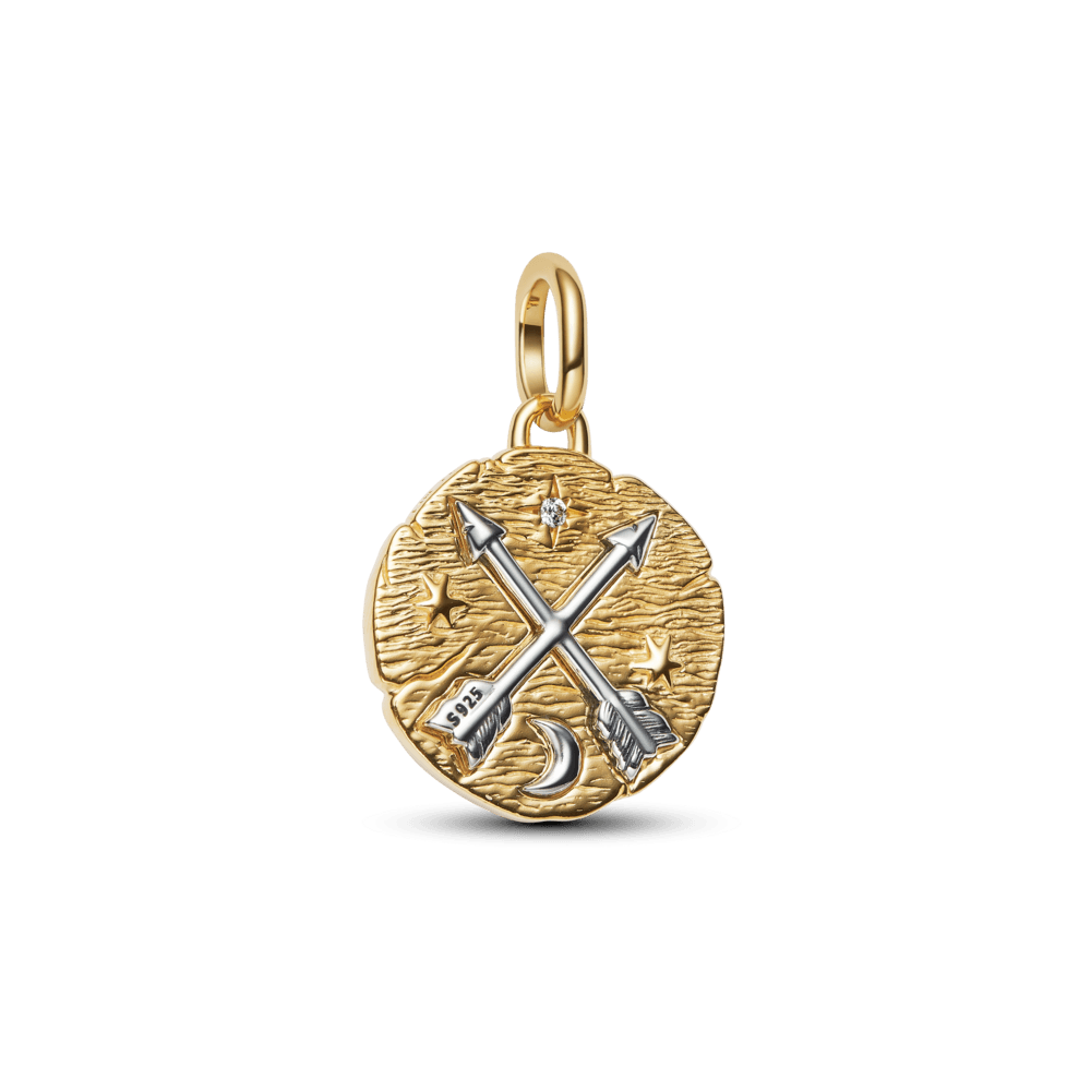 Charm Medalhão Flechas Dois Tons | Like Joias e Acessórios