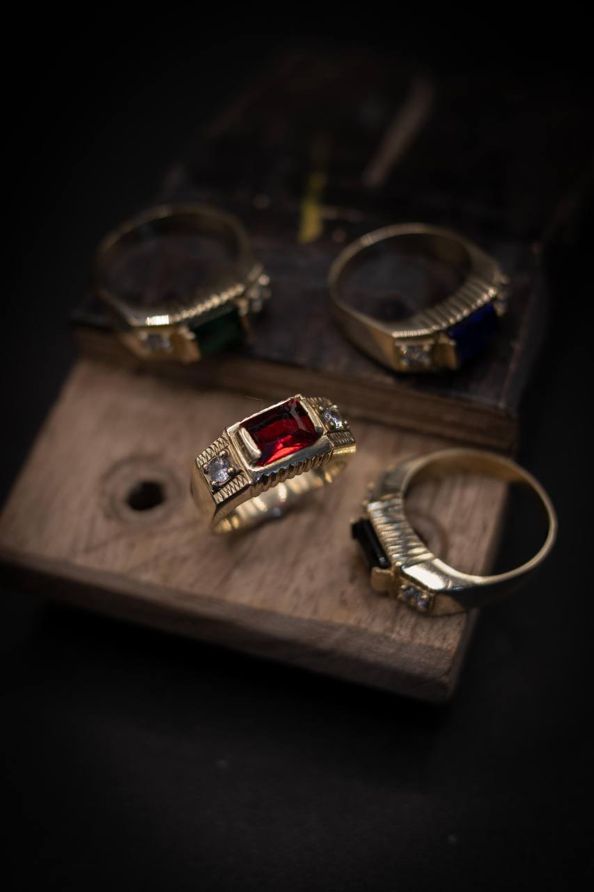 ANEL DE FORMATURA PEDRA VERMELHA (MODELO NOVO) | Everest Jóias (2)