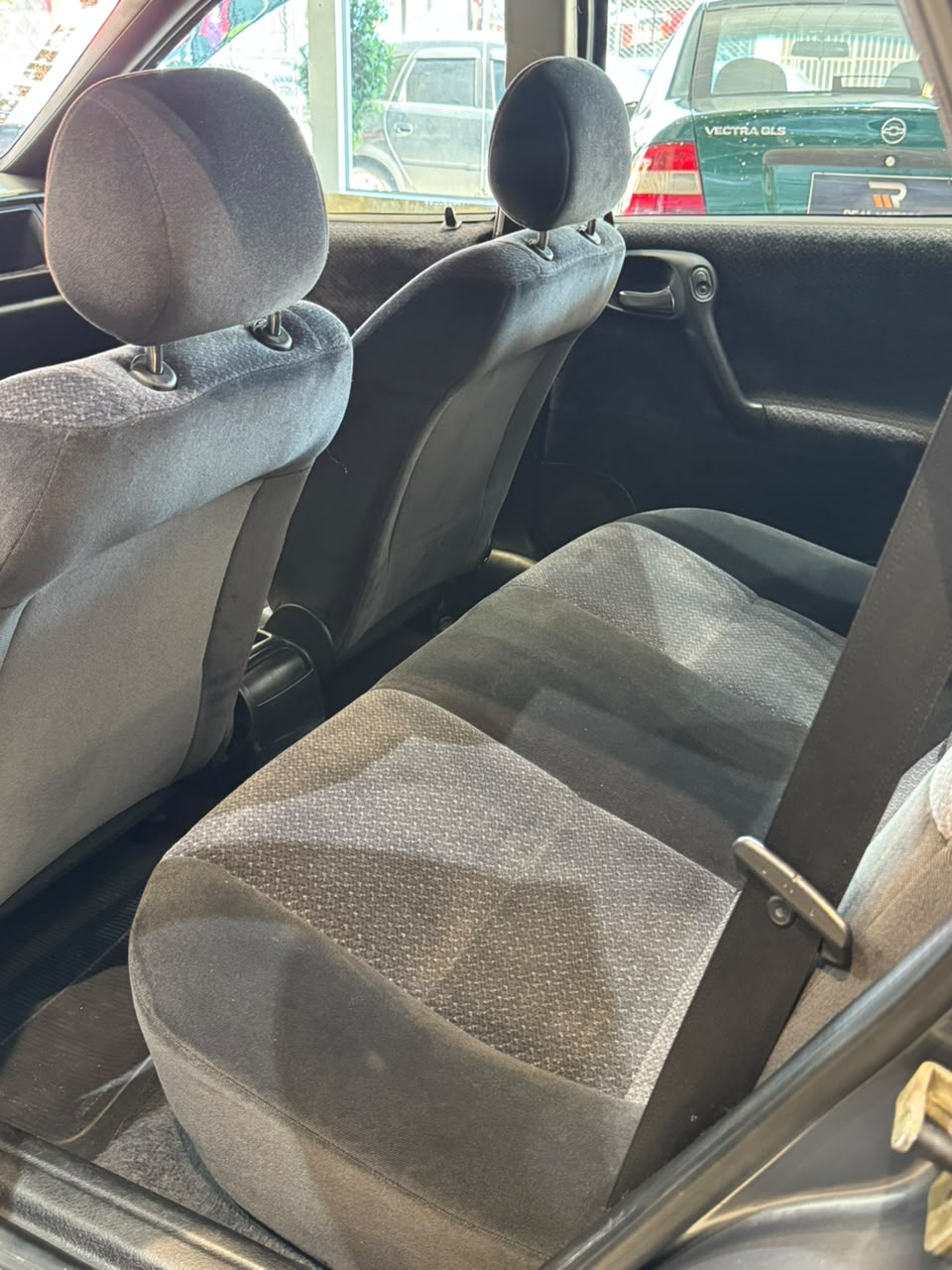Vectra GLS 2.2 2000 | Real Motors (5)