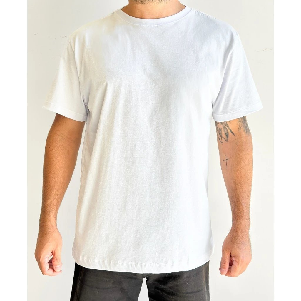 Camiseta básica algodão branca | Linqui