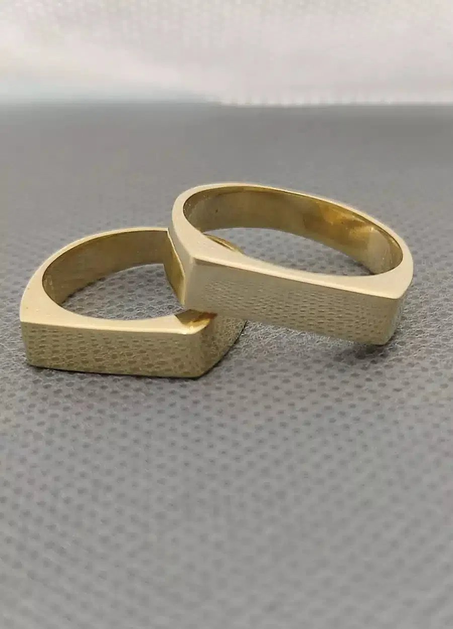 ANEL CHAPA LISA 4MM | MOEDA ANTIGA | Like Joias e Acessórios