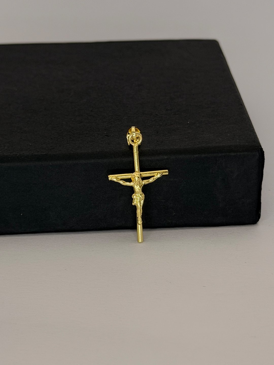 Pingente Crucifixo Agulha (P) | X1joias