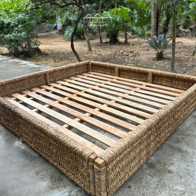 Cama Comum (Casal S/ Cabeceira) | Casa do Lírio