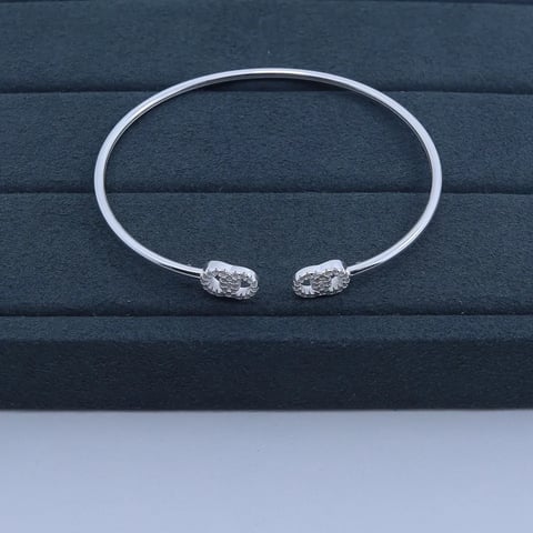 G1-29 BRACELETE IMPORTADO CRAVEJADO CÍRCULOS ENTRELAÇADOS | Everest Jóias
