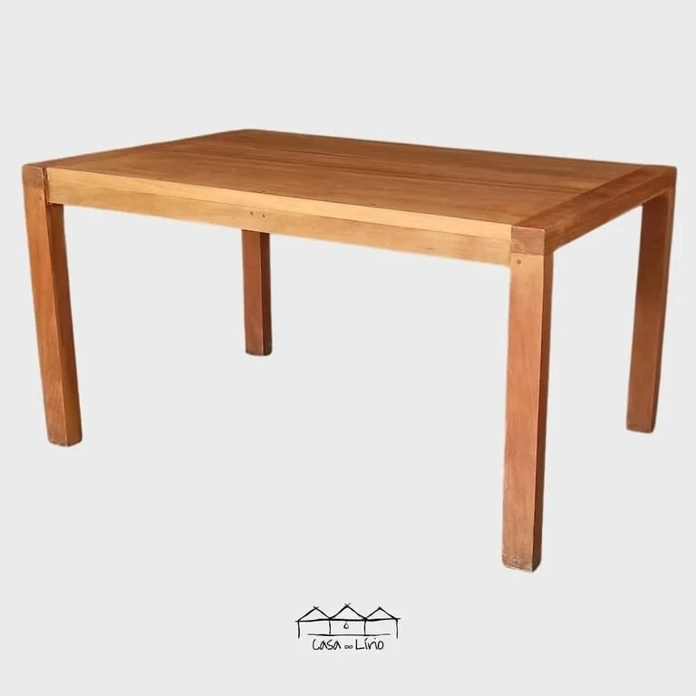 Mesa Do Japa | Casa do Lírio