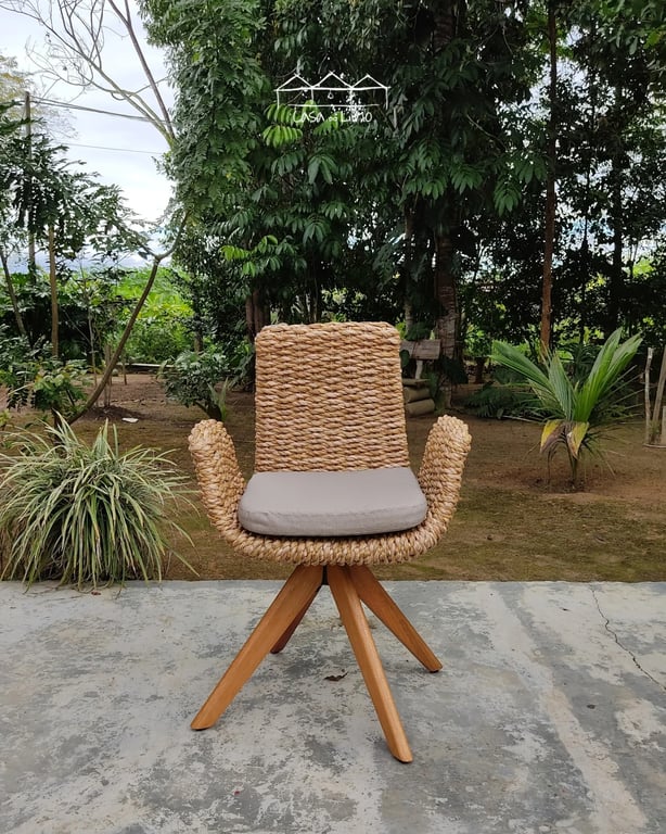 Poltrona Giratória Paula Em Taboa | Casa do Lírio (3)